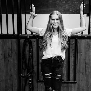 Meet your Posher, Caseyann